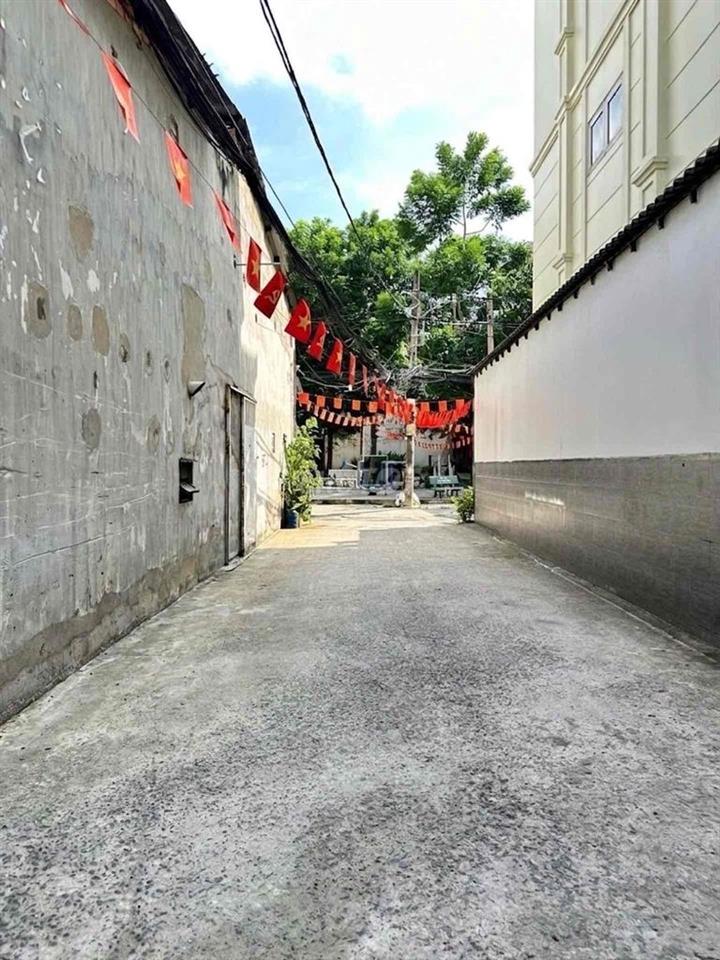 Hẽm Xe Hơi-Gần Mặt Tiền-Sổ vuông siêu đẹp