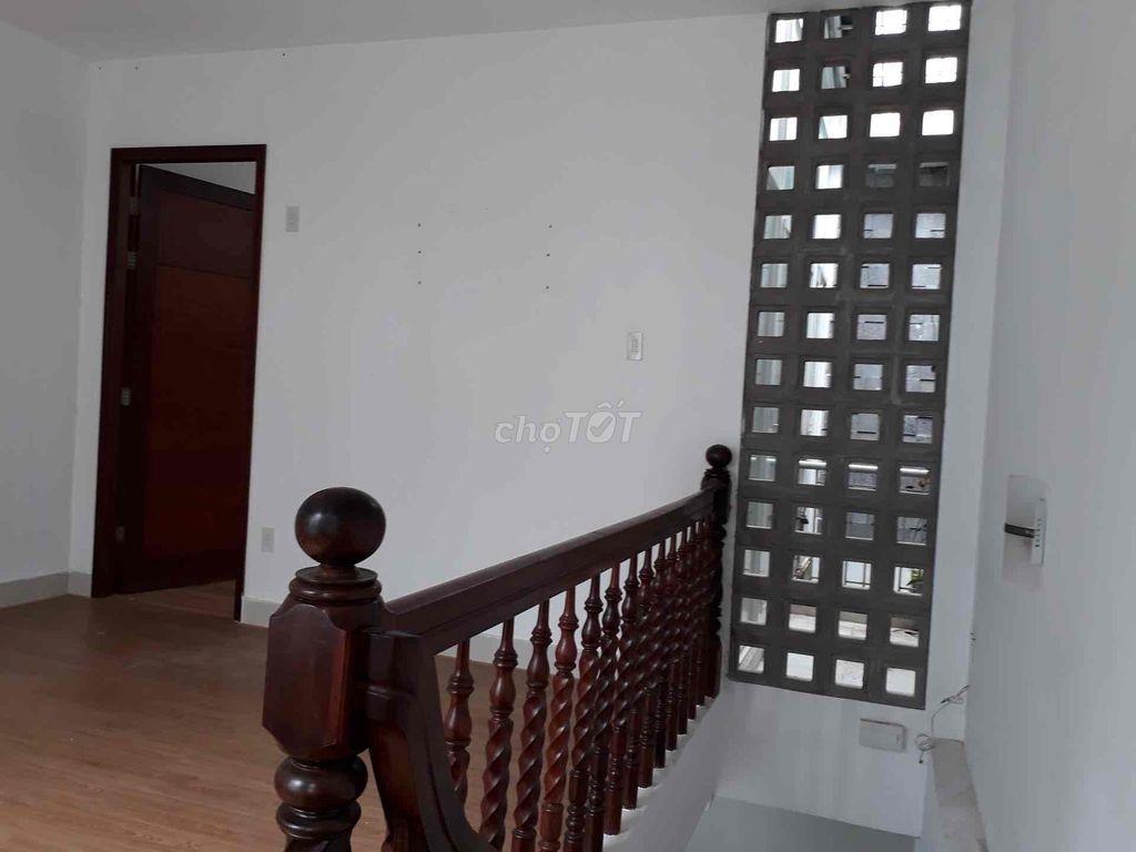 Hẽm xe hơi quay đầu-65m2-Đúng 5 Tỷ