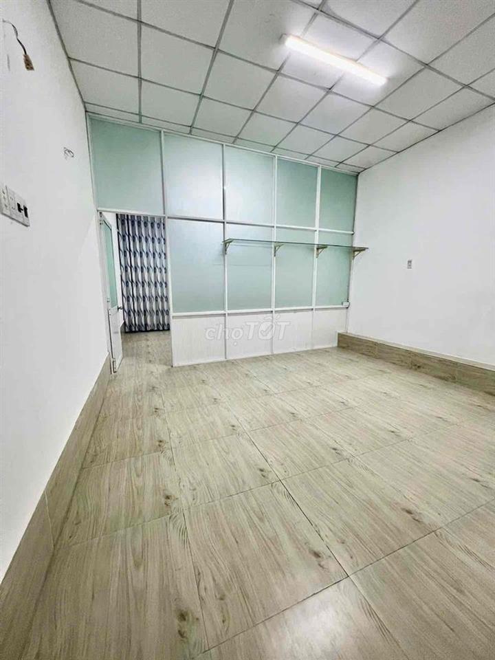 Bán nhà 70m2 giá tốt, chính chủ, sổ hồng riêng