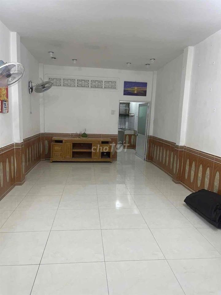 Ngay trung tâm-Hẽm 4m-50m ra mặt tiền Dương Quảng Hàm