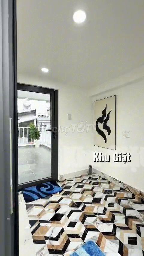 siêu phẩm mới ra lò chính chủ gửi bán 1 trệt 3 lầu Gò Vấp