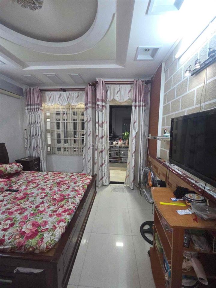 Bán nhà 1 trệt 3 lầu ,5 PN , 6wc đường số 2 ,phường 11, Gò vấp