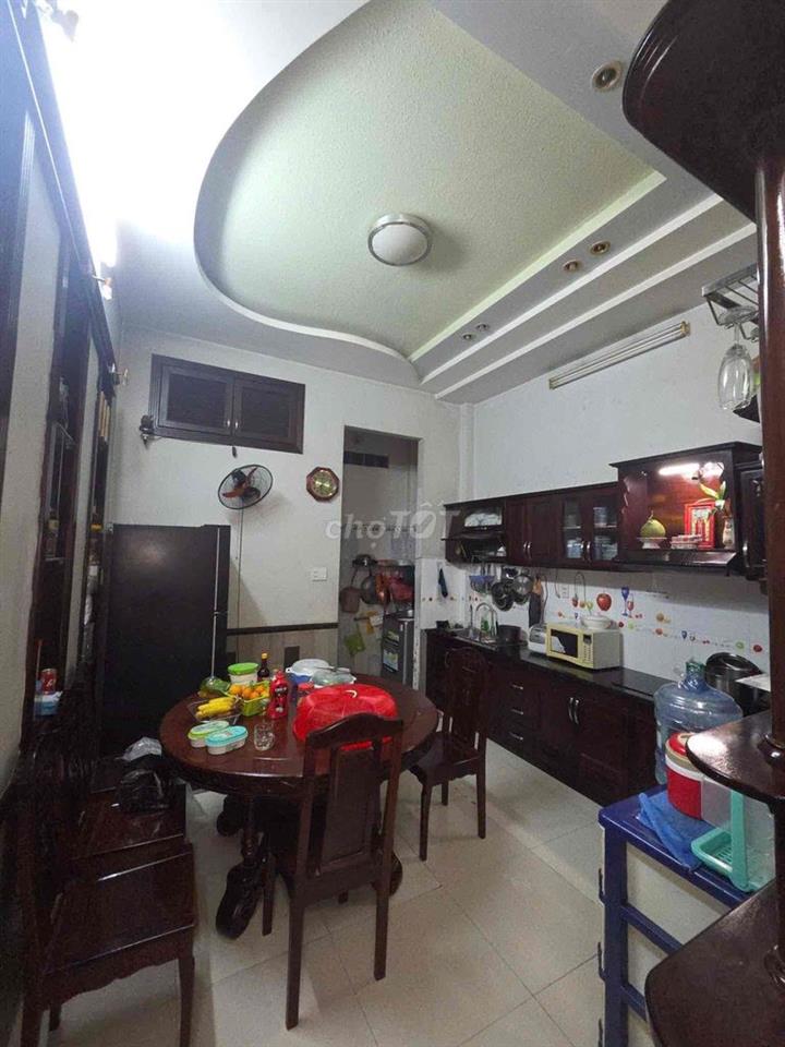 Bán nhà 1 trệt 3 lầu ,5 PN , 6wc đường số 2 ,phường 11, Gò vấp
