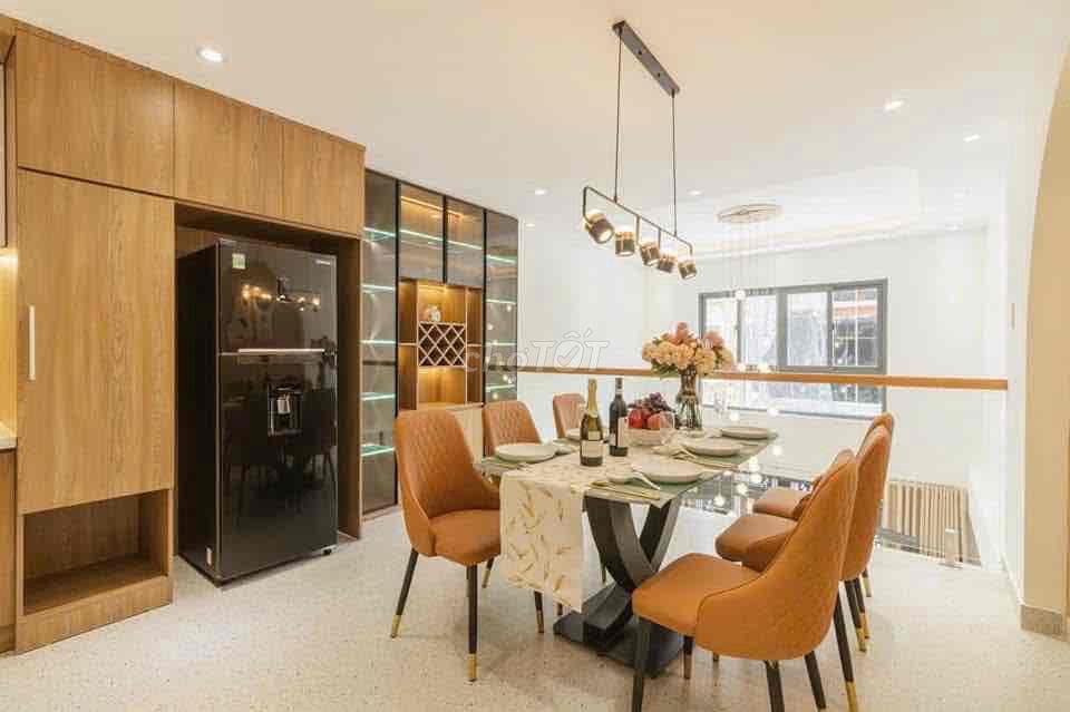 Siêu Phẩm Khu Phân Lô Đồng Bộ Ngay Emart 3 Phan Huy Ích