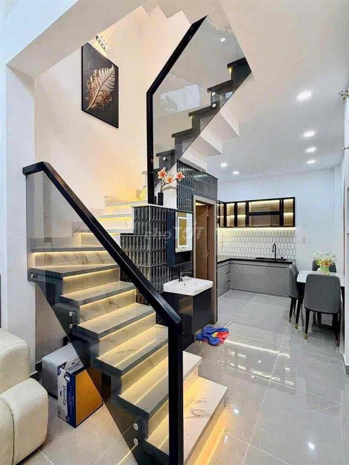 Nhà Gần Sân Bay Tân Sơn Nhất 3 Phòng Ngủ
