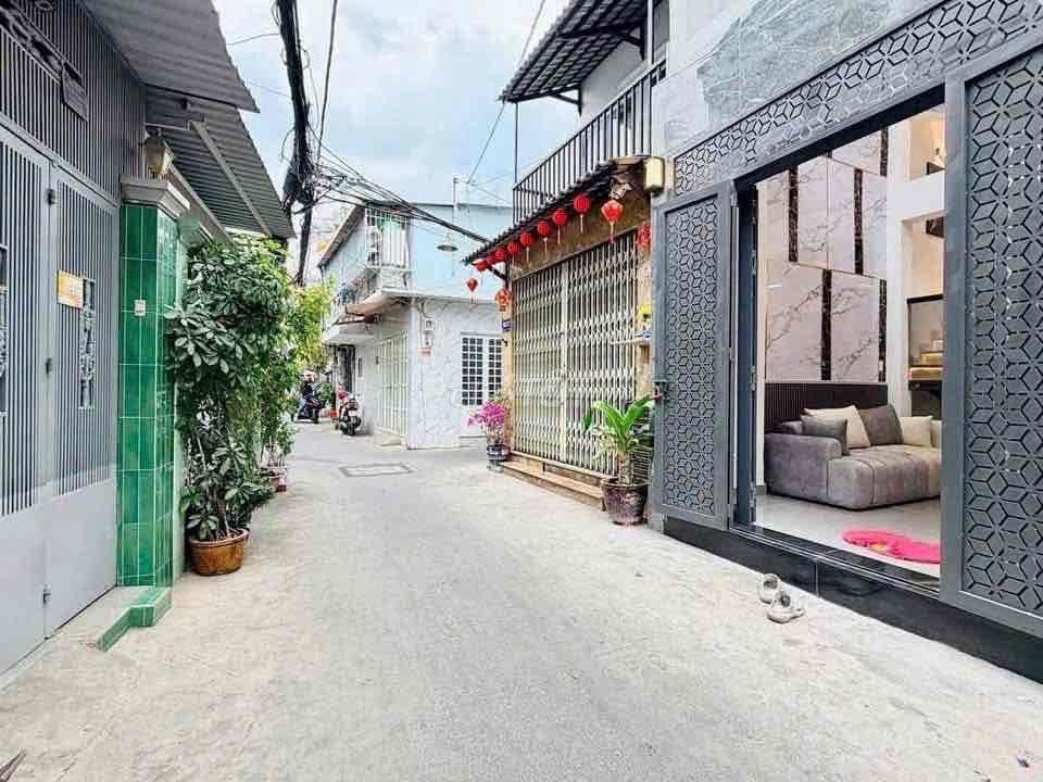 Nhà Gần Sân Bay Tân Sơn Nhất 3 Phòng Ngủ
