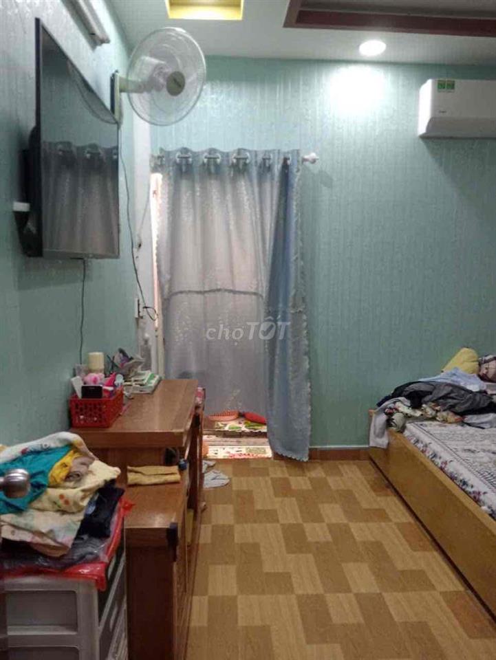 Nhà giảm còn 5.4 tỷ, hẻm 3m chỉ 30m ra MT, 2 tầng, DT khủng 4.1x14m