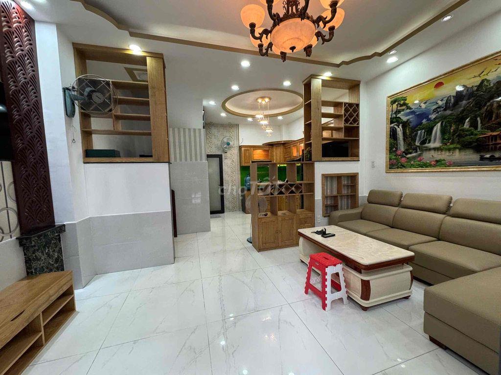 Nhà giảm mạnh còn 5.7 tỷ, hẻm 6m thông, 30m ra MT, 4 tầng 5,1x7m
