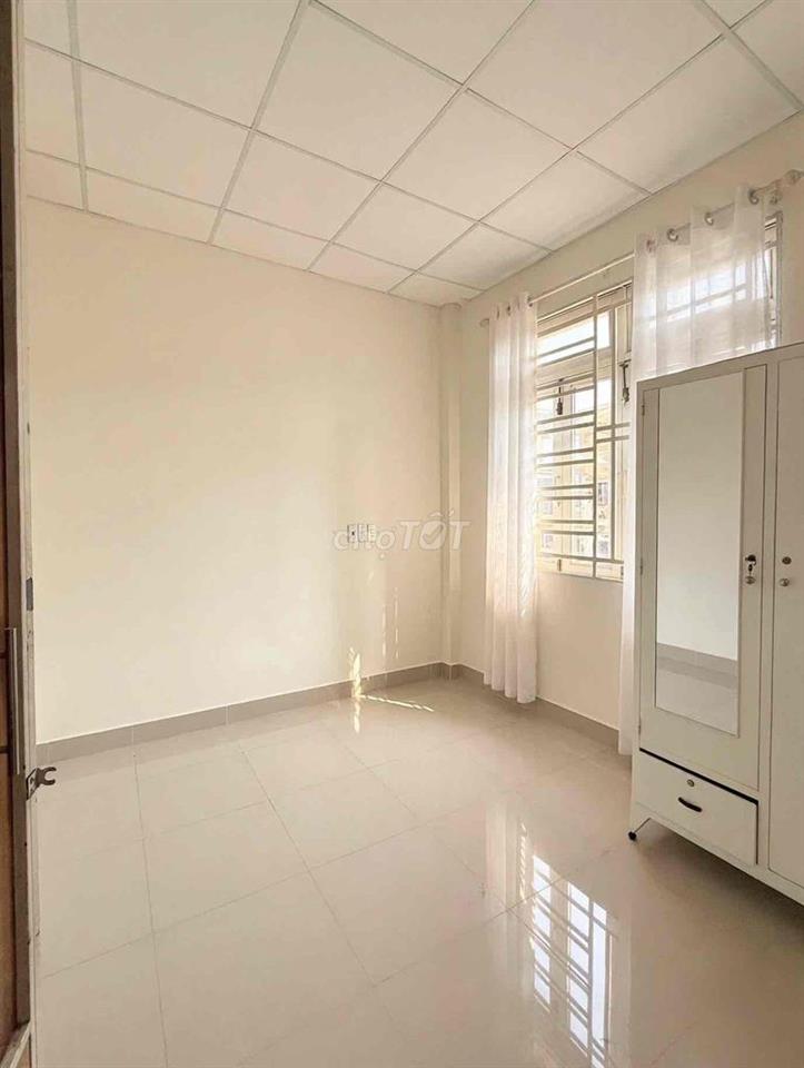 Nhà giảm 650Tr còn 4 tỷ, hẻm 3 gác, 2 tầng 4x10 Nguyễn Văn Lượng P16