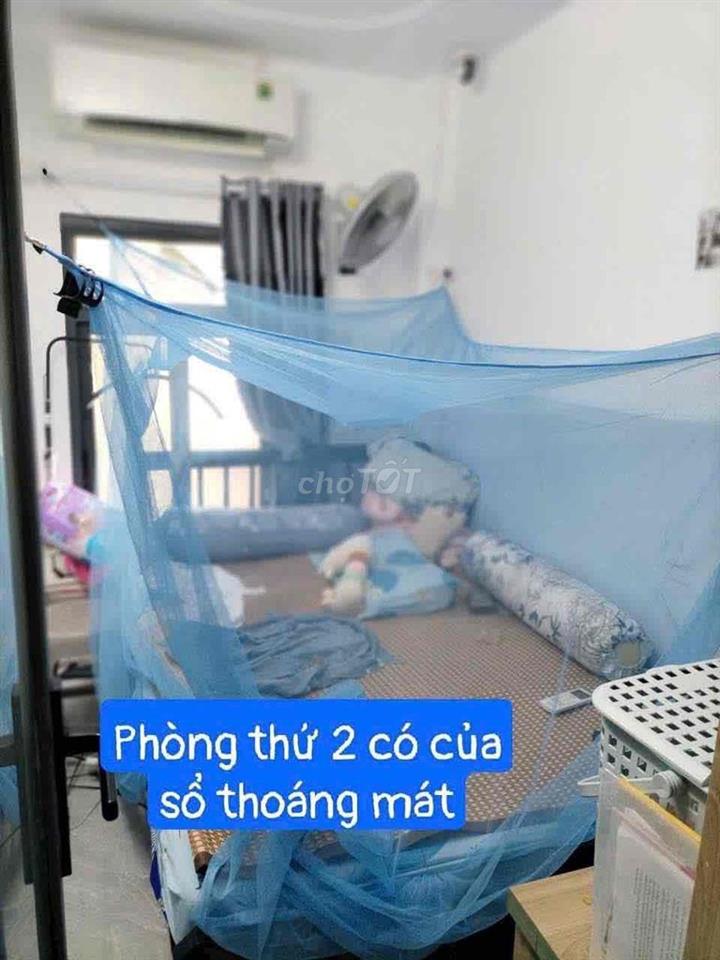 Nhà SHR rẻ như vi bằng, Ngay CVPM Quang Trung, 2 tầng 2PN 2WC, D4 Q12