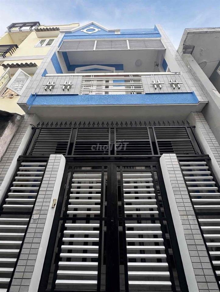 Nhà gần Công Viên Làng Hoa, 2 tầng 3.9x8.3 Đường số 8 P11 Gò Vấp