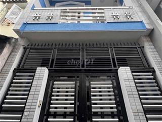 Nhà gần Công Viên Làng Hoa, 2 tầng 3.9x8.3 Đường số 8 P11 Gò Vấp