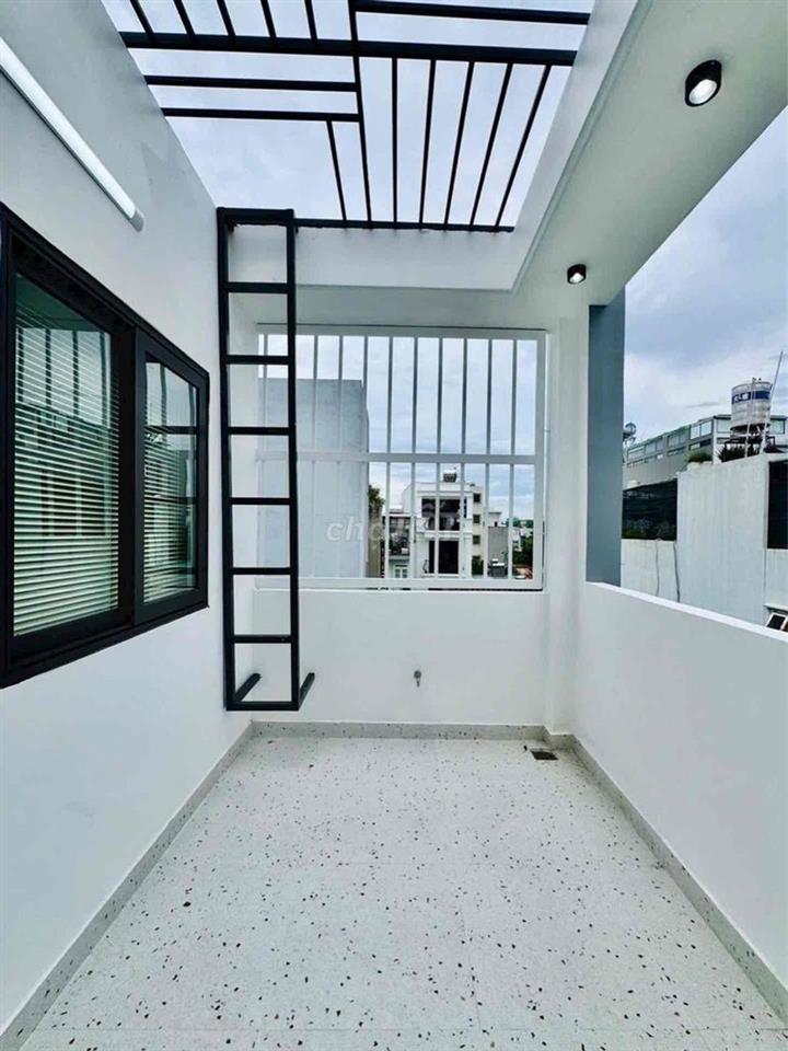 🏡 LÊ ĐỨC THỌ – GÒ VẤP | 4×11M – 4 TẦNG – Ô TÔ NGỦ TRONG NHÀ-NỞ HẬU