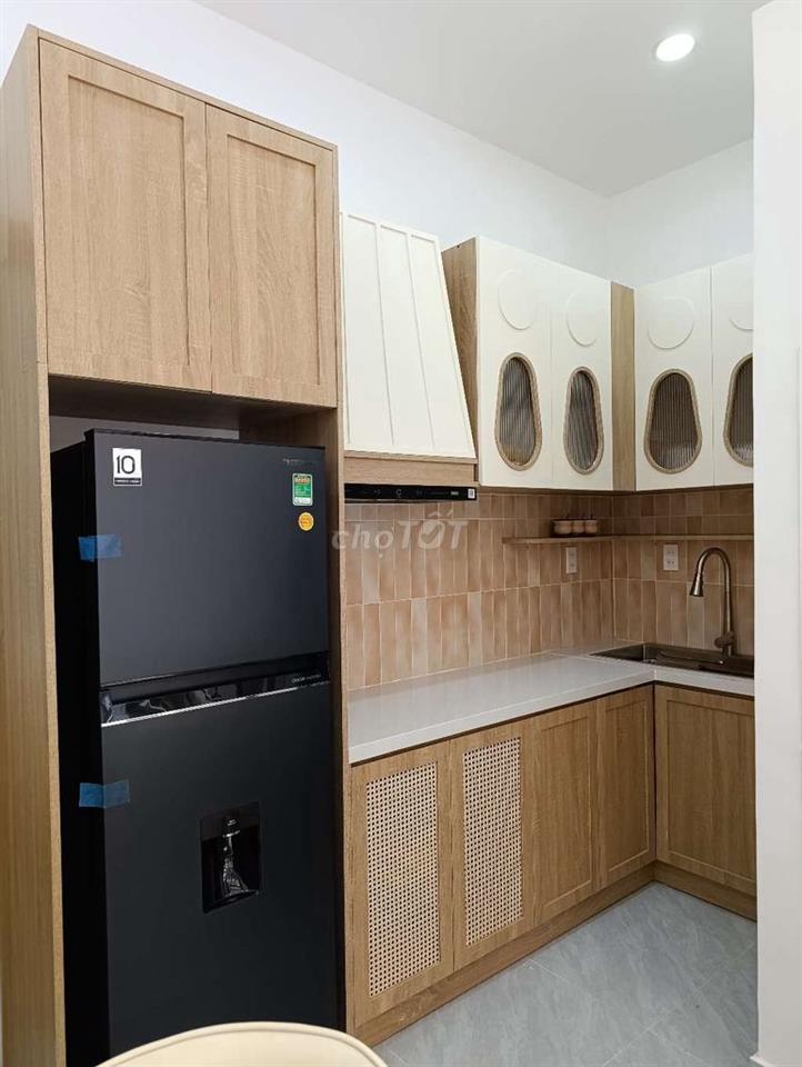 Nhà 2 Tầng ,3 PN , 2 WC Gần Đ. Quang Trung GV