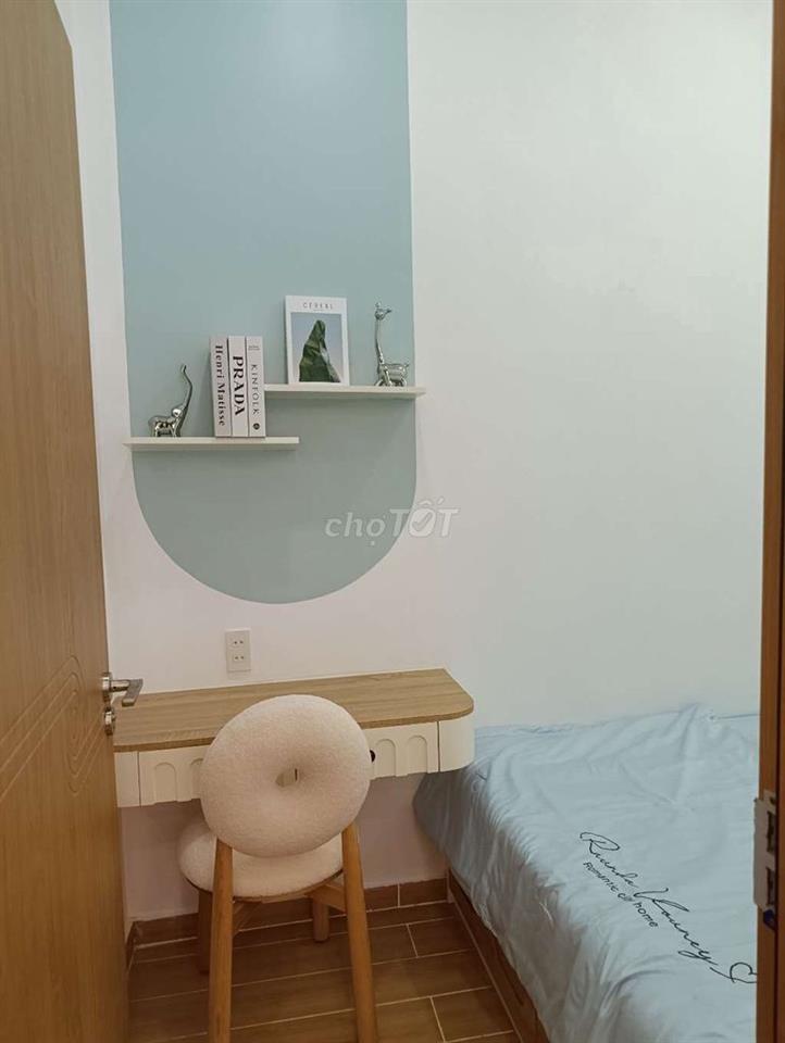 Nhà 2 Tầng ,3 PN , 2 WC Gần Đ. Quang Trung GV