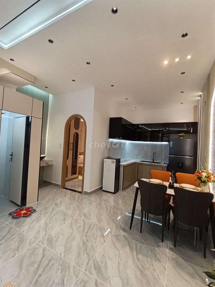 KIẾM NHÀ RỘNG ,NỞ HẬU , PN TẦNG TRỆT ,TT GÒ VẤP