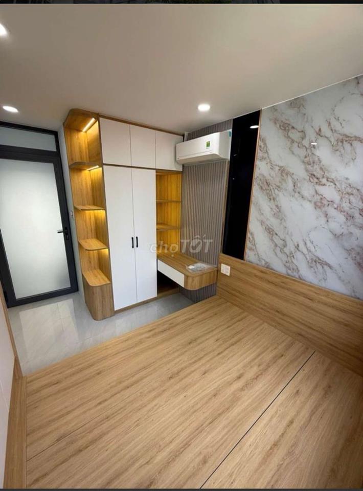 Nhỉnh 2 đồng Kiếm Nhà Mặt Tiền vửa ở Vừa Kinh Doanh ! 