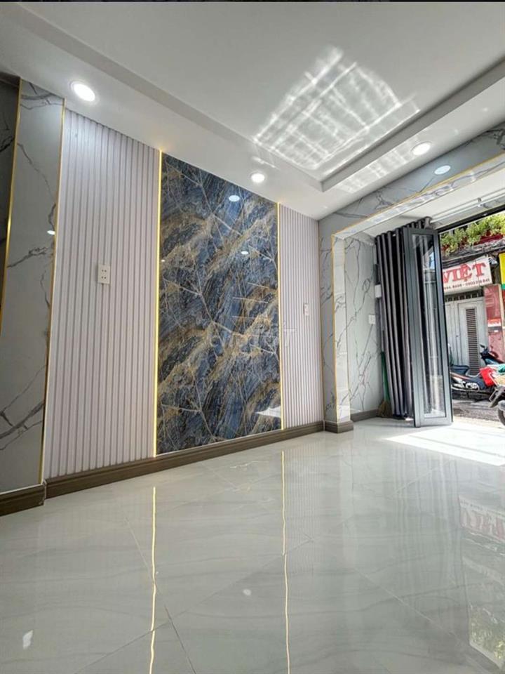 Nhỉnh 2 đồng Kiếm Nhà Mặt Tiền vửa ở Vừa Kinh Doanh ! 