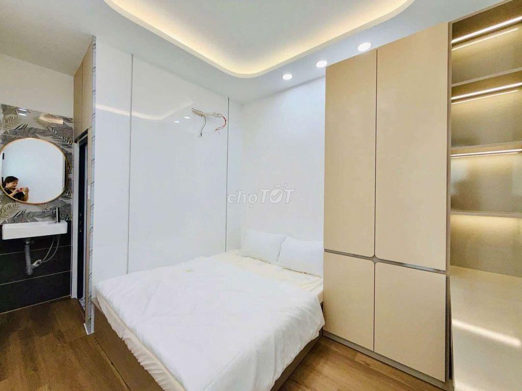 Nhà Đẹp - Giá mềm Cho Anh Chị Đây ! Nhỉnh 4 Đ