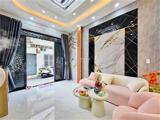 NHỈNH 5 Đ/CÓ PN TRỆT/H.Ô TÔ /3 PN /P.THỜ/35 M2/ P17/NGUYỄN VĂN LƯỢNG