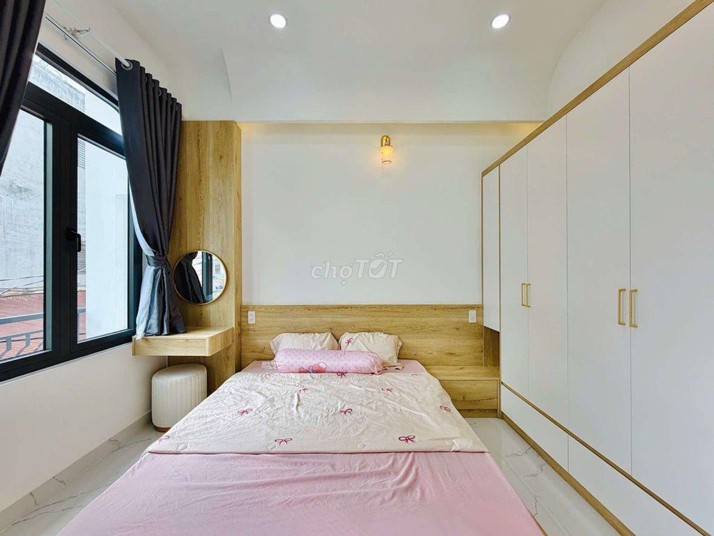 NHỈNH 5 Đ/CÓ PN TRỆT/H.Ô TÔ /3 PN /P.THỜ/35 M2/ P17/NGUYỄN VĂN LƯỢNG