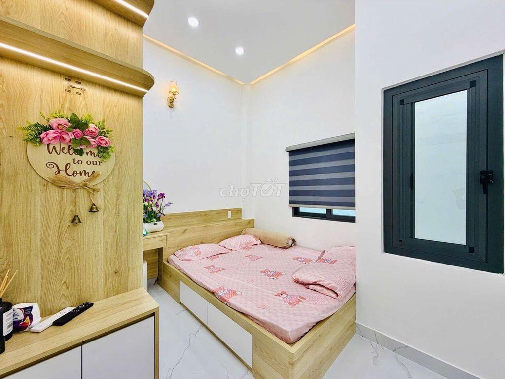 KIẾM NHÀ DƯỚI 5 Đ/ CÓ PN TRỆT/ 3 PN, 2 WC /P.THỜ /NGUYỄN VĂN LƯỢNG -GV