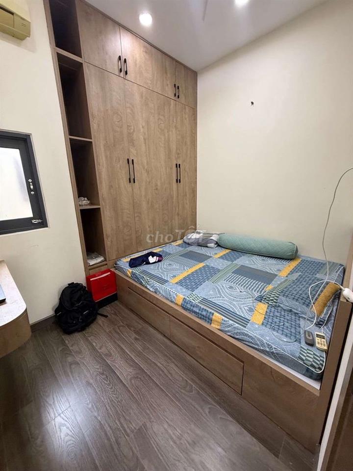 NHÚ 4 Đ/ CÓ NHÀ NỞ HẬU 27 M2 / H.ĐÔNG NAM , 2 PN, 2WC