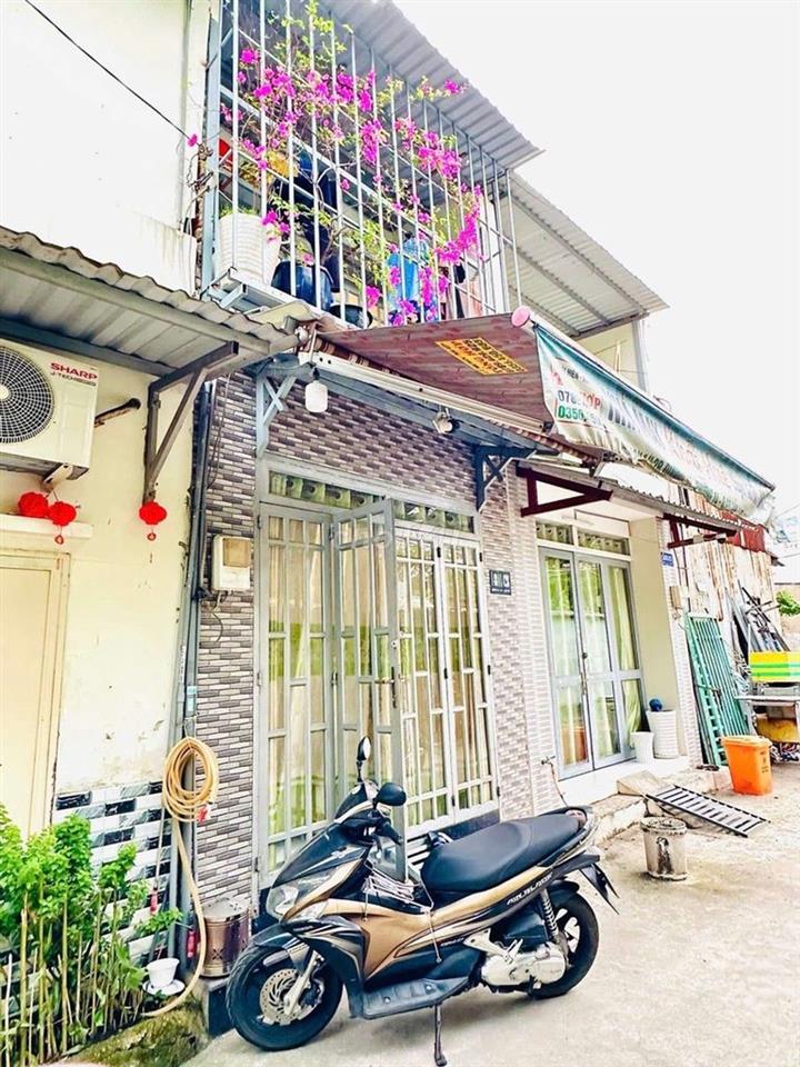 M 328/ Chỉ Nhú 2 Tỷ / 25 m2 / 2pn/2WC / Đs 59 / Chợ Thạch Đà / HXH