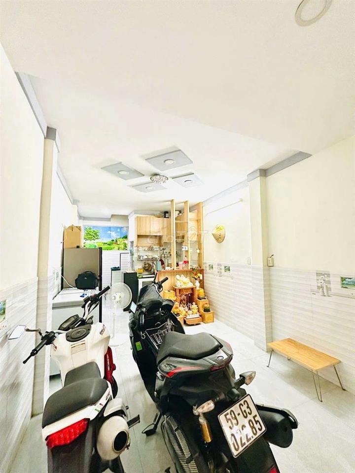 M 328/ Chỉ Nhú 2 Tỷ / 25 m2 / 2pn/2WC / Đs 59 / Chợ Thạch Đà / HXH
