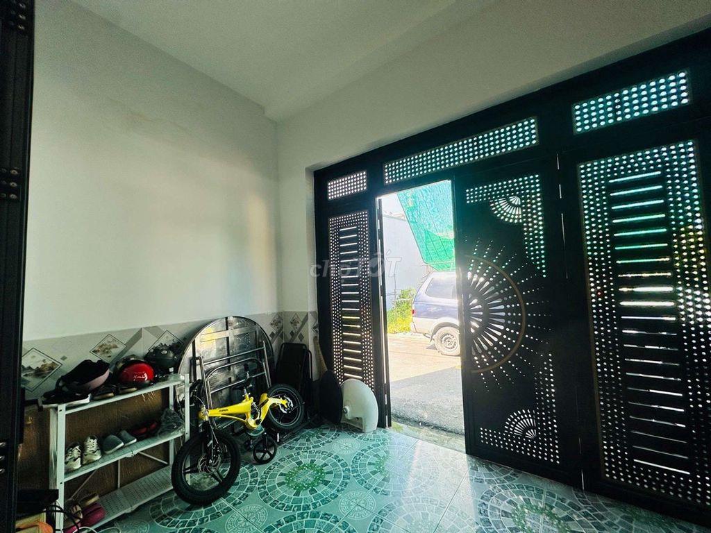 M335/NHÀ ĐẸP MỚI 81 M2/5PN /HẺM XE TẢI TRÁNH/ LÊ VĂN KHƯƠNG /TTH