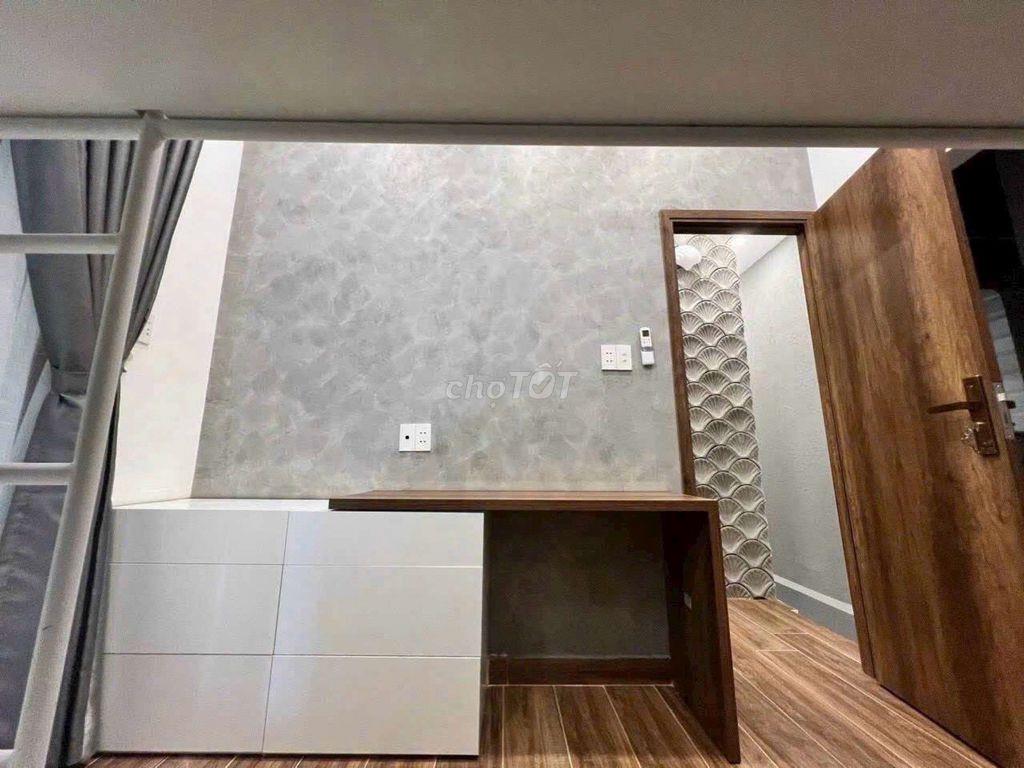 M 342 / NHÀ NẰM KHU VIP CITYLAND / 30 M2 / Ô TÔ ĐỔ CỬA / P. GÒ VẤP