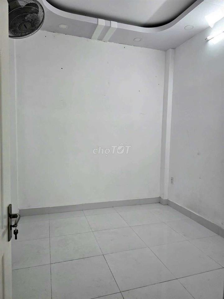  3,5 x 11 - TRỆT LẦU Ở NGAY - LÊ VĂN THỌ - CV LÀNG HOA Gò Vấp 