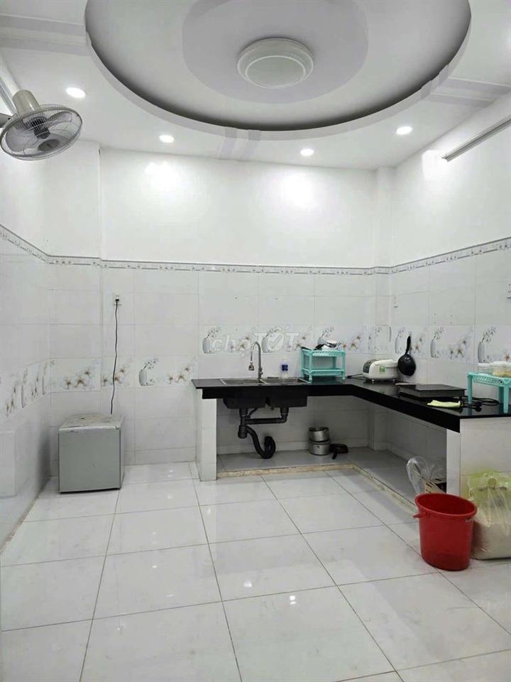  3,5 x 11 - TRỆT LẦU Ở NGAY - LÊ VĂN THỌ - CV LÀNG HOA Gò Vấp 