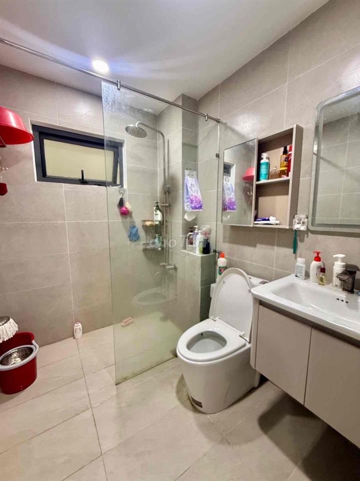 NHÀ ĐẸP 5 TẦNG – ĐỐI DIỆN BV 175 NGUYỄN KIỆM  GIÁ : 7 tỷ 09
