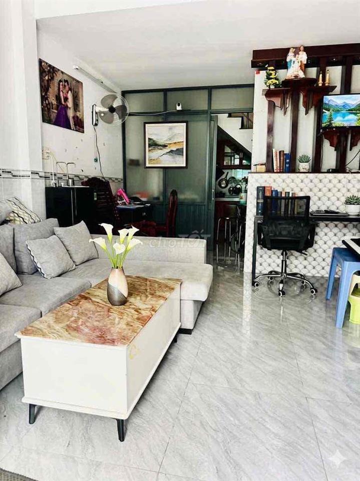 NHÀ HẺM XE HƠI THÔNG  ĐƯỞNG THỐNG NHẤT KHOẢNG 100M. GIÁ : 3 TỶ 99