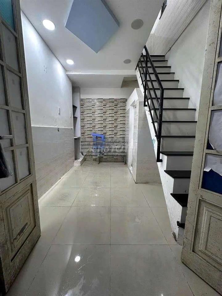[Nhà NC] Vũ Tùng 3x8m 1 Trệt 2 Lầu 2 Phòng ngủ 