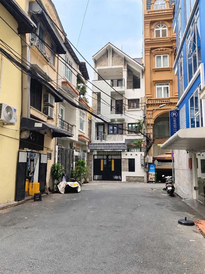 Tòa Nhà Văn Phòng - Hồng Hà 6x20m - Gần Sân Bay