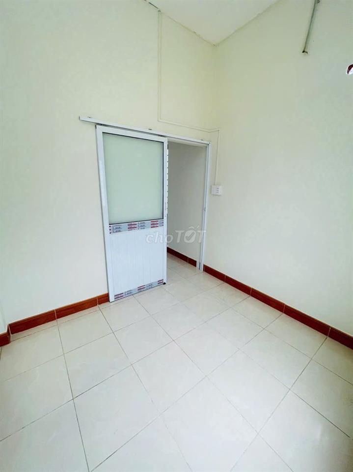 SHR QUANG TRUNG 1 TRỆT 2 LẦU 3 PHÒNG NGỦ 2WC