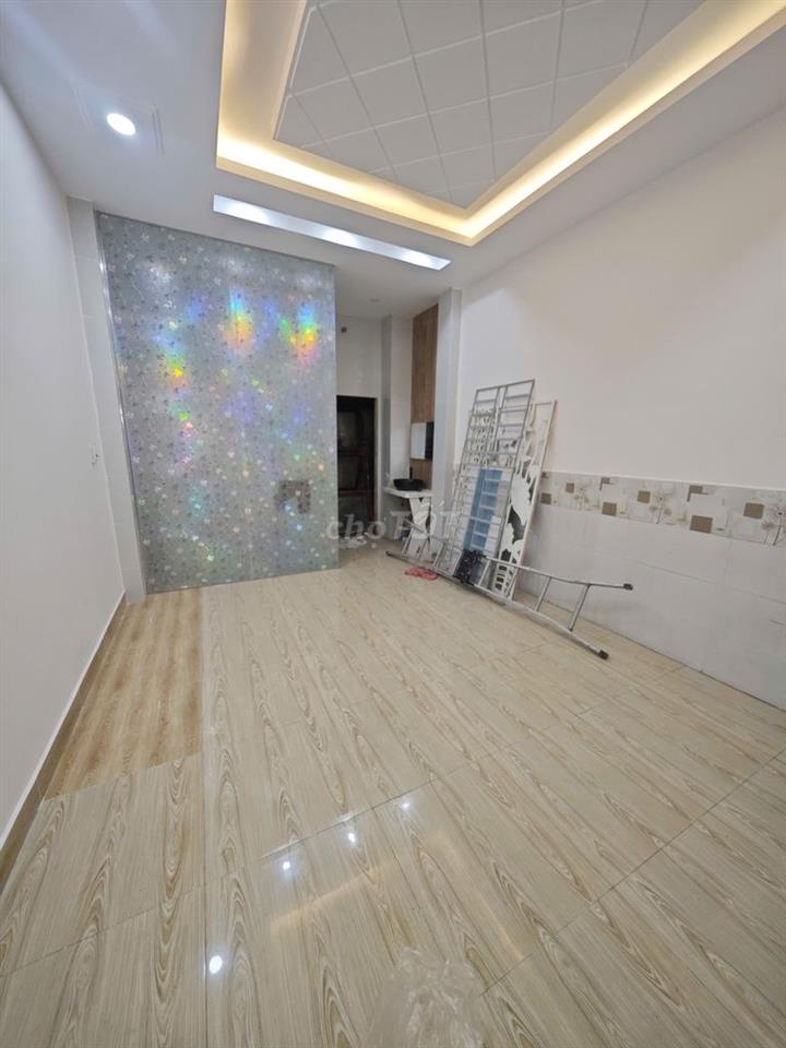 MẶT TIỀN KINH DOANH - TRƯỜNG CHINH 4X23M 4 TẦNG 5 PHÒNG NGỦ
