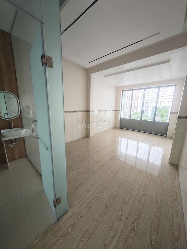 MẶT TIỀN KINH DOANH - TRƯỜNG CHINH 4X23M 4 TẦNG 5 PHÒNG NGỦ