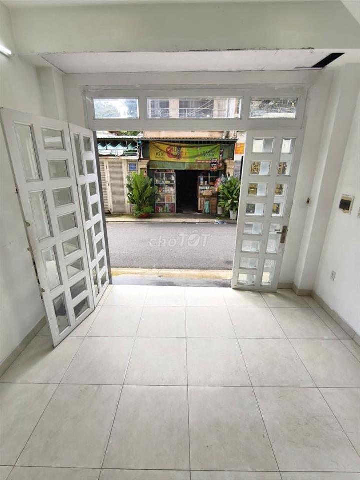 MẶT TIỀN KINH DOANH - PHẠM VĂN BẠCH 4X10 1 TRỆT 2 LẦU 3 PHÒNG NGỦ