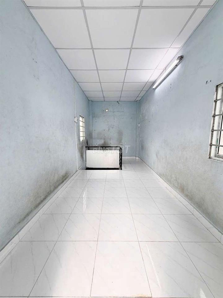 SHR THỐNG NHẤT 1 TRỆT 2 LẦU 2 PHÒNG NGỦ GẦN BỆNH VIỆN