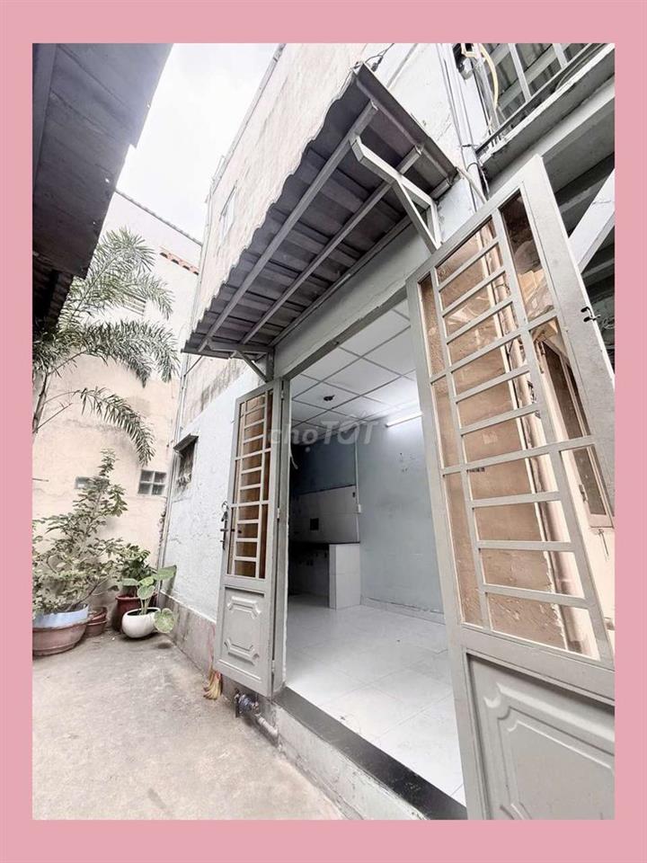 SHR THỐNG NHẤT 1 TRỆT 2 LẦU 2 PHÒNG NGỦ GẦN BỆNH VIỆN