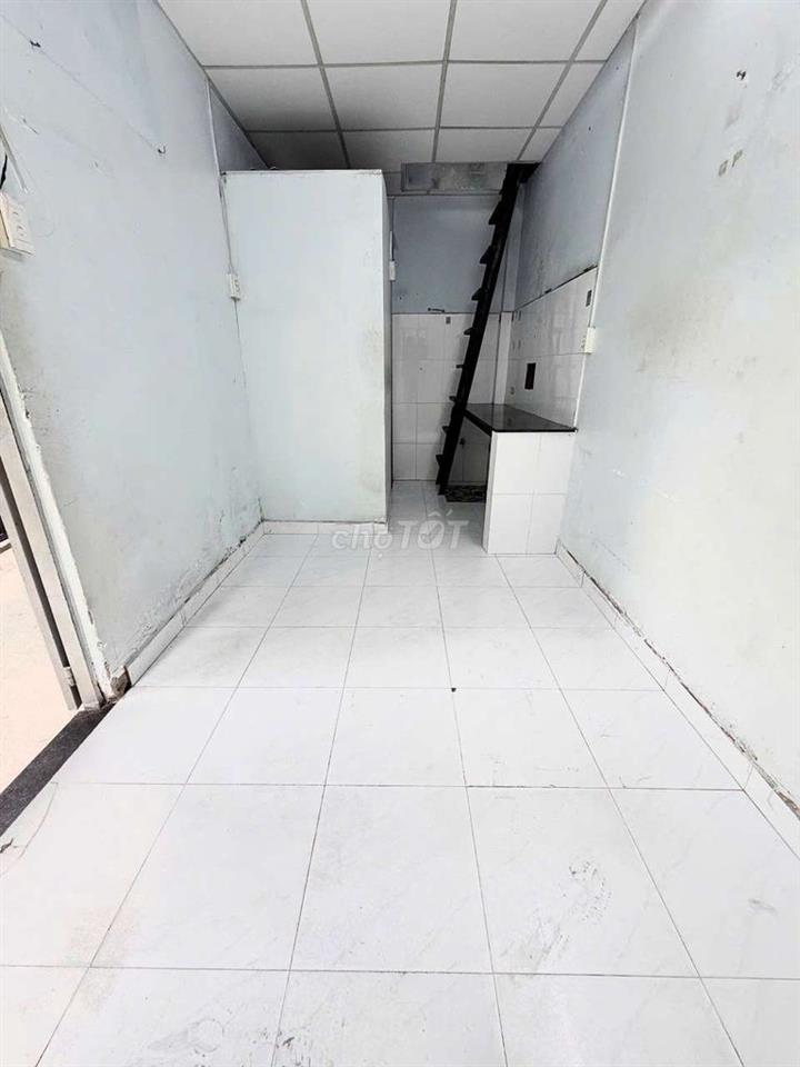 SHR THỐNG NHẤT 1 TRỆT 2 LẦU 2 PHÒNG NGỦ GẦN BỆNH VIỆN