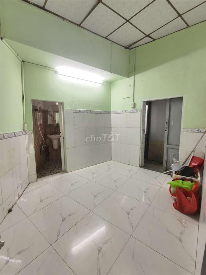 Nhà NC Phạm Văn Đồng 5x6m 1 Phòng ngủ 1 Phòng khách
