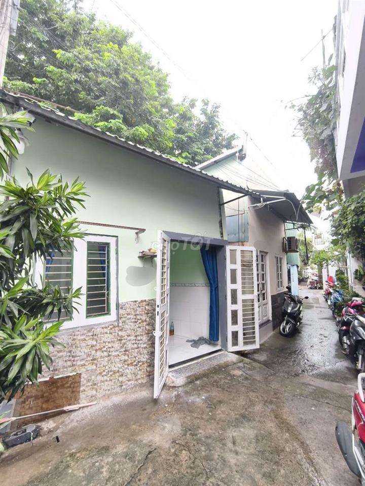 Nhà NC Phạm Văn Đồng 5x6m 1 Phòng ngủ 1 Phòng khách