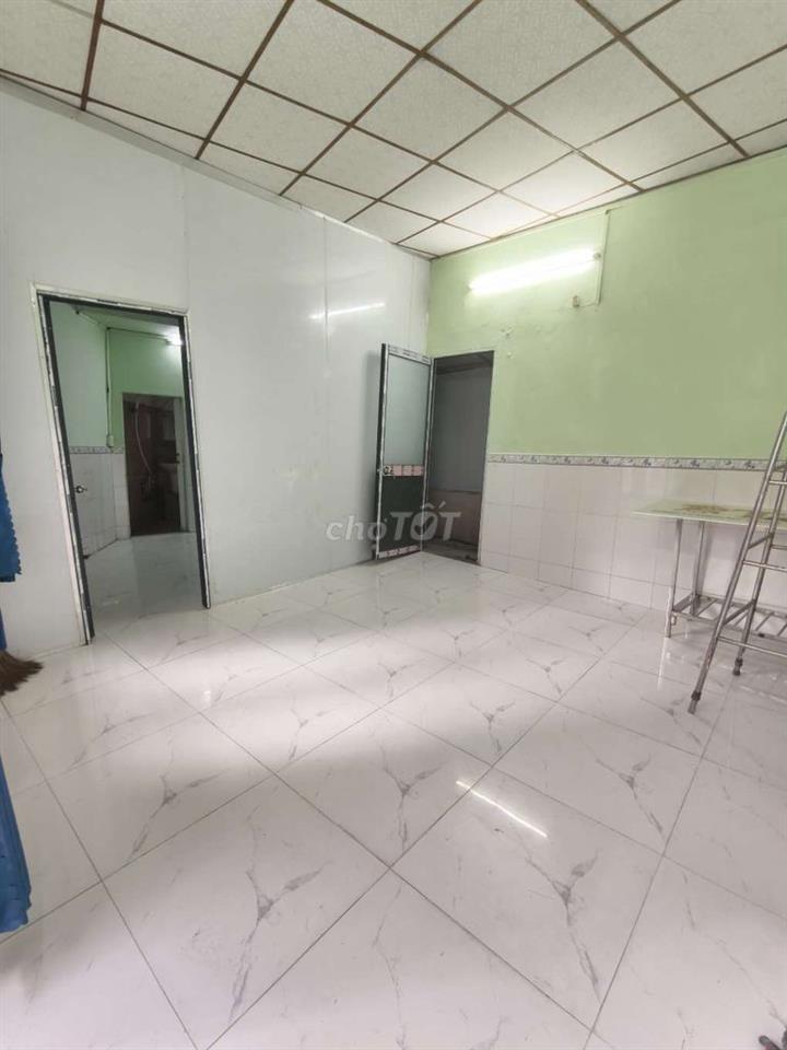 Nhà NC Phạm Văn Đồng 5x6m 1 Phòng ngủ 1 Phòng khách