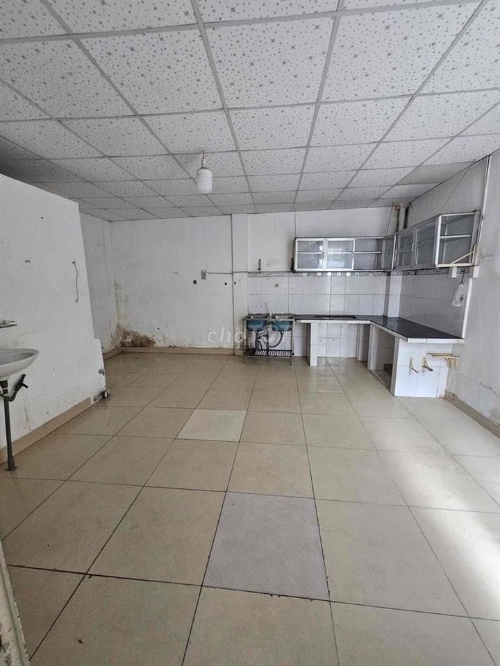 nguyeen căn rộng  80m2 giá có 7tr