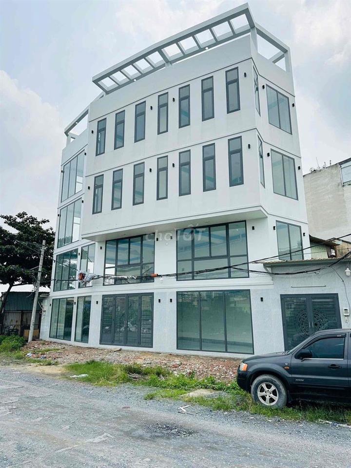 nguyên căn văn phòng to 500m2 sàng