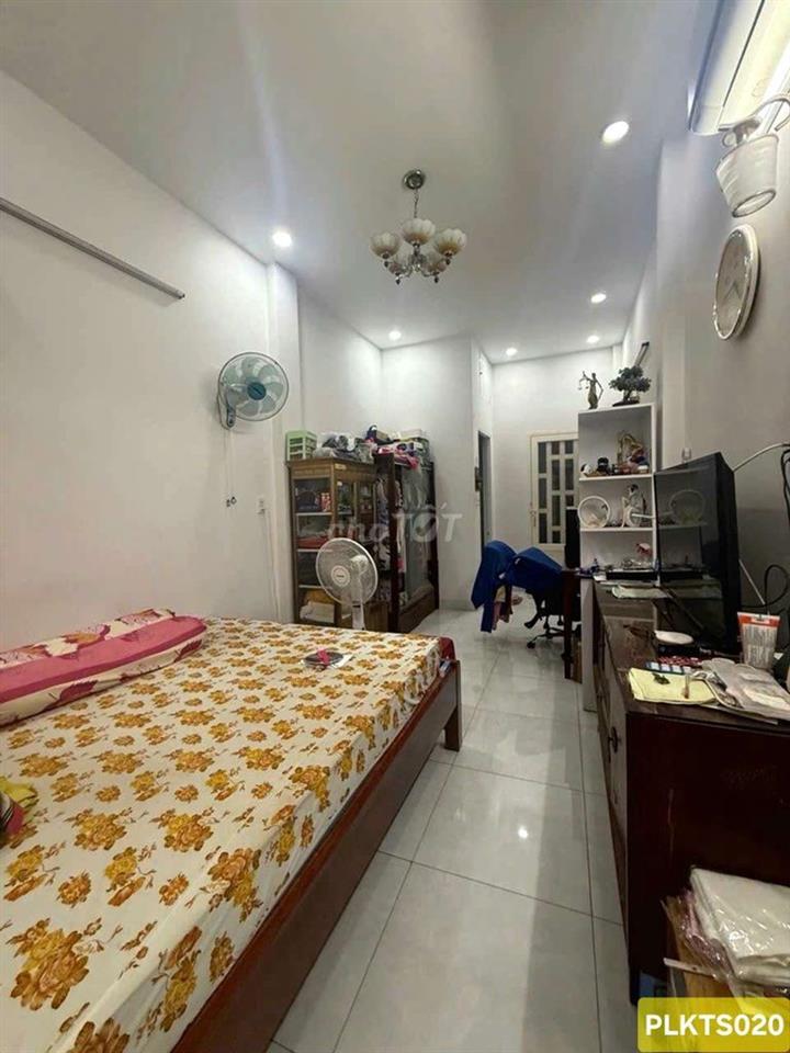 MẶT TIỀN NGUYỄN VĂN CÔNG GIÁP SÂN BAY, CÔNG VIÊN GIA ĐỊNH, BV 175....